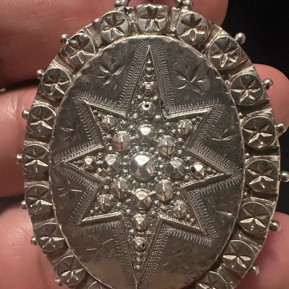 Antique Sterling Victorian Oval Locket with Star Design Birmingham 1889